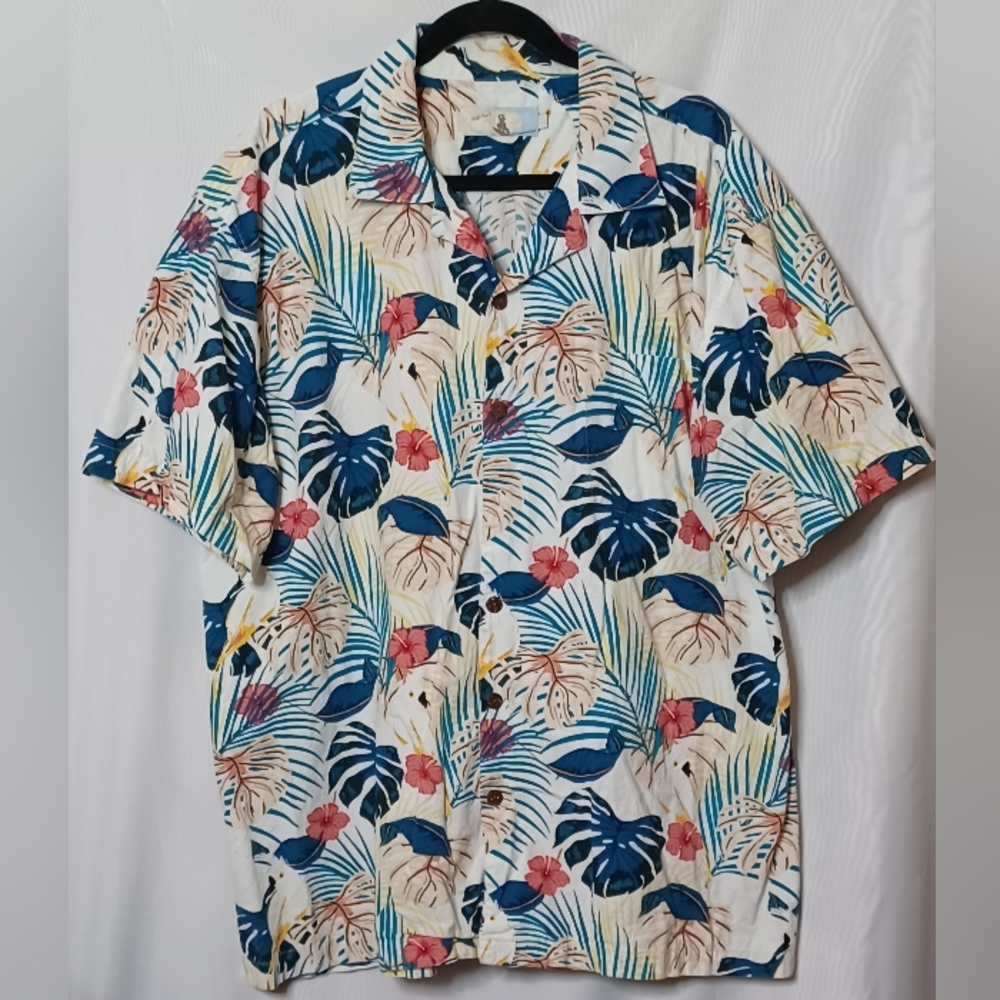 High Surf Hawaiian Floral Button Down Short Sleeve Shirt. 2XL